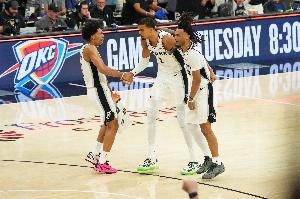 今年西决球员正负值榜：文班+50断档第一 哈珀&麦凯恩+33并列第二